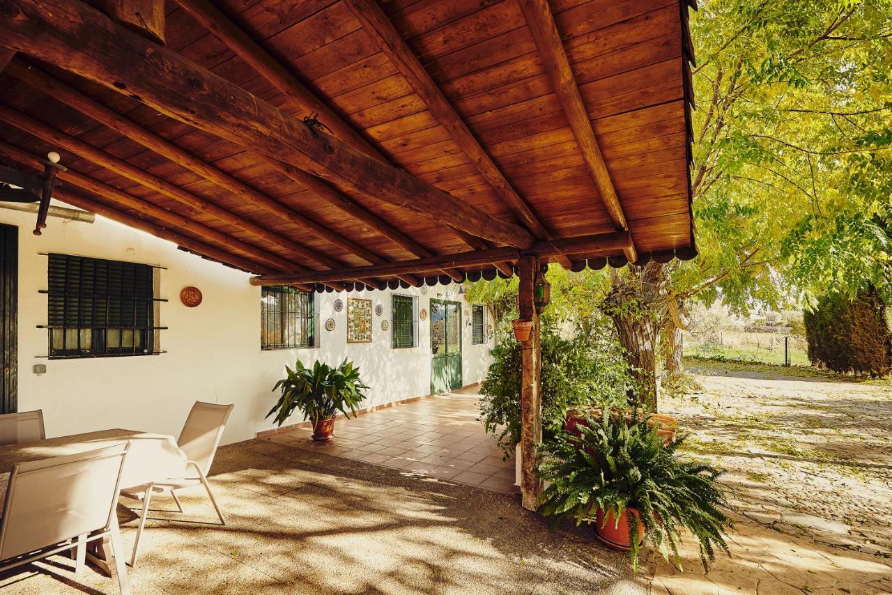 Vivienda Turistica La Huerta Villa Guadalcanal Exterior photo